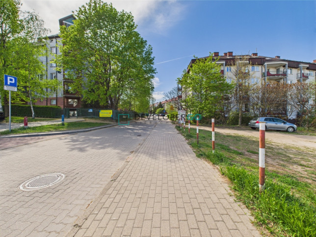 Mieszkanie Sprzedaż  Nowe Miasto Stefana Żeromskiego 19